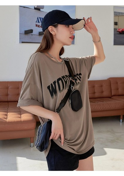 Kadın Oversize Kahverengi Wordless Baskılı T-Shirt modelleri