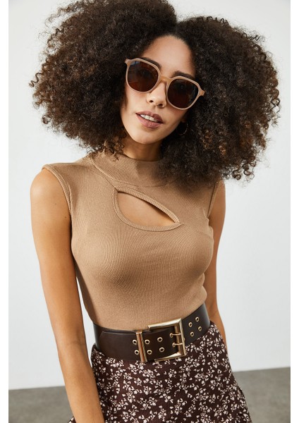 Bej Yarım Balıkçı Yaka Göğüs Detaylı Kaşkorse Bluz 2KXK2-45854-25