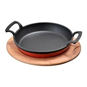 Yuvarlak Kulplu Tava Ø16 cm Ahşap Altlıklı