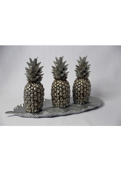 Eskitme Gümüş Rengi Yaprak Üzeri Ananas Figürü