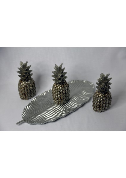 Eskitme Gümüş Rengi Yaprak Üzeri Ananas Figürü