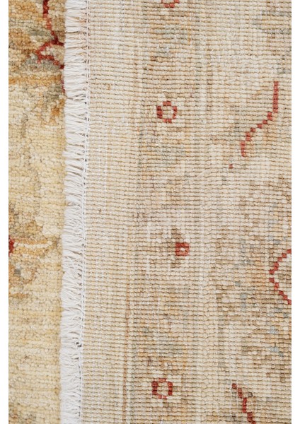 Ocean Uşak El Dokuma Bej Halı 163X235 ~ 3.83 M2 modelleri