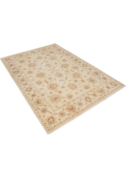 Ocean Uşak El Dokuma Bej Halı 163X235 ~ 3.83 M2 fırsatları
