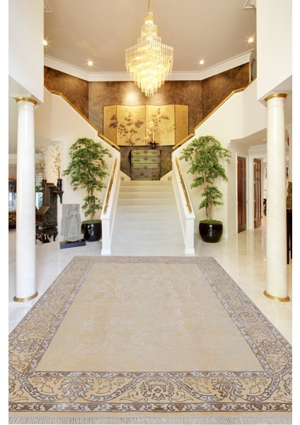 Kumkapı Ipekli 42004-2 171X244 Renkli El Dokuma Halı ~ 4.17 M2