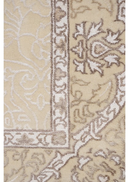 Kumkapı Ipekli 42004-2 171X244 Renkli El Dokuma Halı ~ 4.17 M2