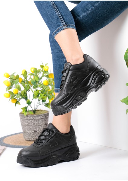 Yüksek Taban Siyah Kadın Sneaker