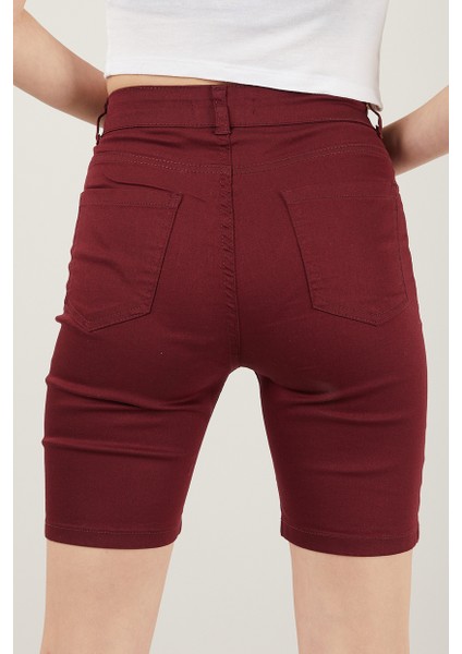 Kadın Cepli Slim Fit Şort indirimleri