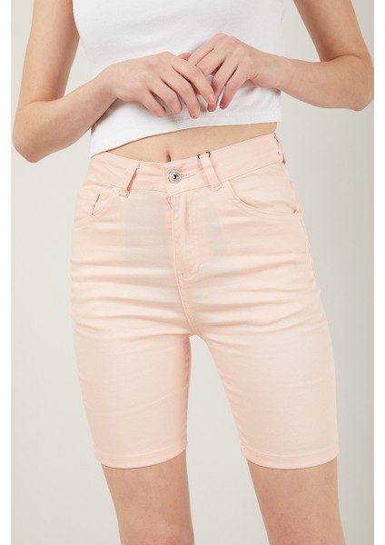 Kadın Cepli Slim Fit Şort modelleri