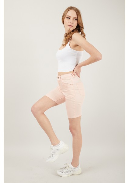 Kadın Cepli Slim Fit Şort fırsatları