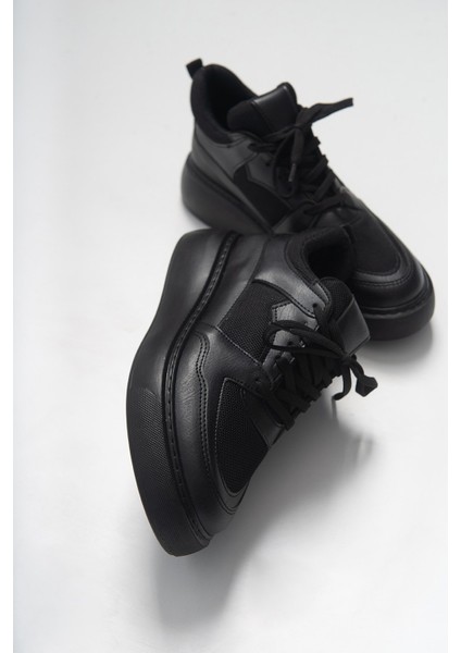 Pure Siyah Cilt Kadın Spor Ayakkabı fırsatları