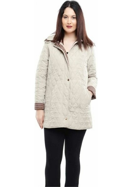 Kelly Kapüşonlu Siyah Kapitone Kadın Mont