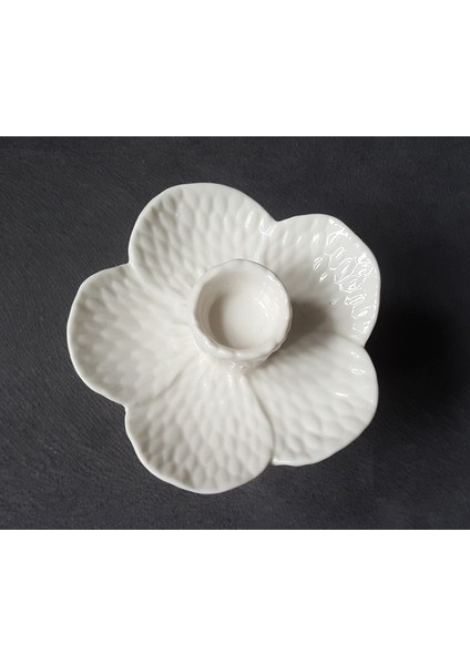 Zambak Çiçek Mumluk 10CM Silikon Kalıp K-321