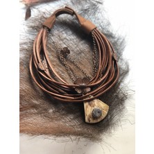 AGG Tasarım Taşlı Kahverengi Deri Kolye