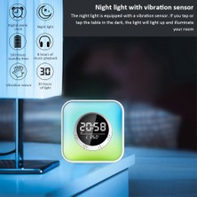 Kaneed P10 Kare Form LED Işıklı Dijital Çalar Saatli Radyolu Bluetooth Hoparlör - Beyaz (Yurt Dışından)
