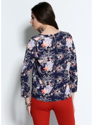 Only Çiçek Desenli Lacivert Bluz