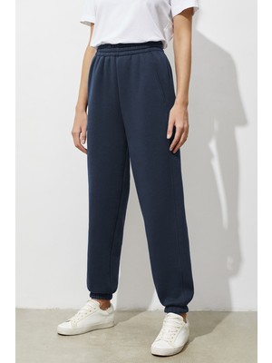 Madmext Kadın Lacivert Comfort Fit Eşofman Altı MG1353