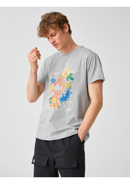 Erkek Kaplan Baskılı Tişört