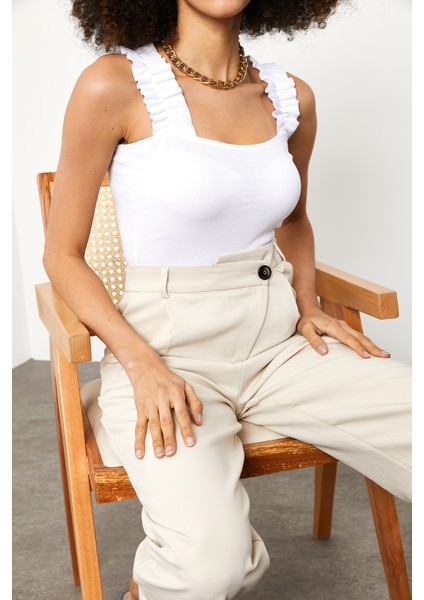 Beyaz Büzgü Askılı Bluz 1YZK2-11710-01 fiyatları