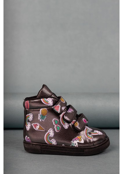 Cırtlı Platin Bebe Bot fırsatları