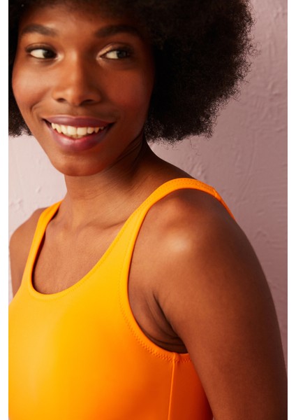 Açık Turuncu Basic Sport Mayo fırsatları