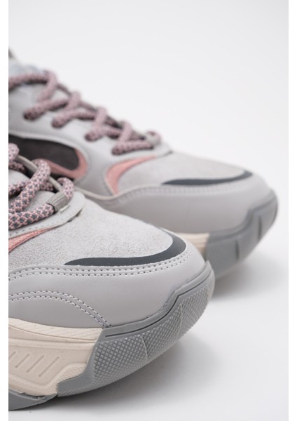 65100 Buz Gri Kadın Spor Ayakkabı fırsatları