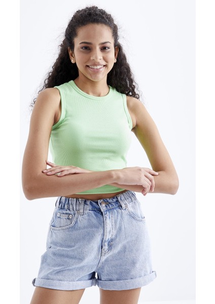 Fıstık Yeşil Basic Kolsuz O Yaka Kadın Crop Top Atlet - 97204
