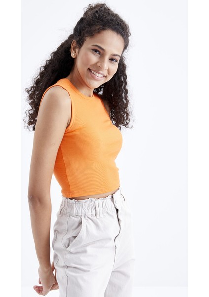 Oranj Basic Kolsuz O Yaka Kadın Crop Top Atlet - 97204