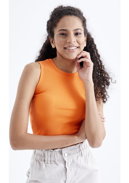 Oranj Basic Kolsuz O Yaka Kadın Crop Top Atlet - 97204