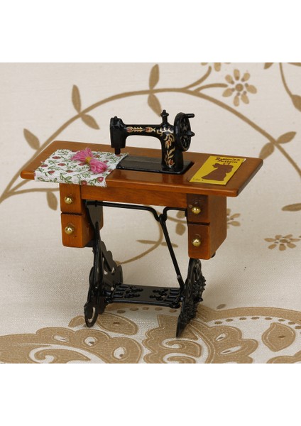 1/12 Ölçekli Vintage Basamaklı Dikiş Makinesi ve Masa Dollhouse Minyatür Aksesuarı (Yurt Dışından) modelleri