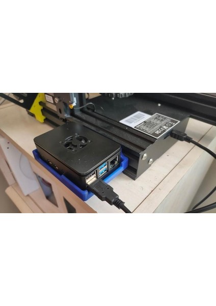 Raspberry Pi Octoprint Için Stand Plastik Aparat
