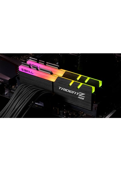 Gskıll Trident Z Rgb DDR4-4600MHZ CL18 16GB (2X8GB) Dual (18-22-22-42) 1.45V F4-4600C18D-16GTZR