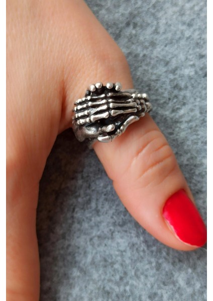 Antik Gümüş Kaplama Insan Eli Iskelet Eli Şekilli El Yapımı Ayarlanabilir Yüzük fiyatları