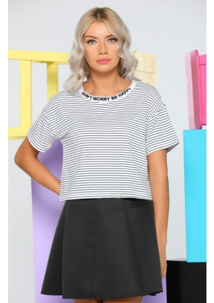Dont Worry Nakışlı Çizgili Crop Kadın T-Shirt fırsatları