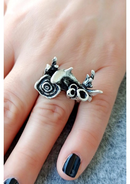 Antik Gümüş Kaplama Köpek Balığı Şekilli El Yapımı Ayarlanabilir Yüzük