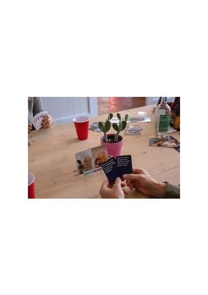 What Do You Meme? - Party Games For Adults & Families ( English )