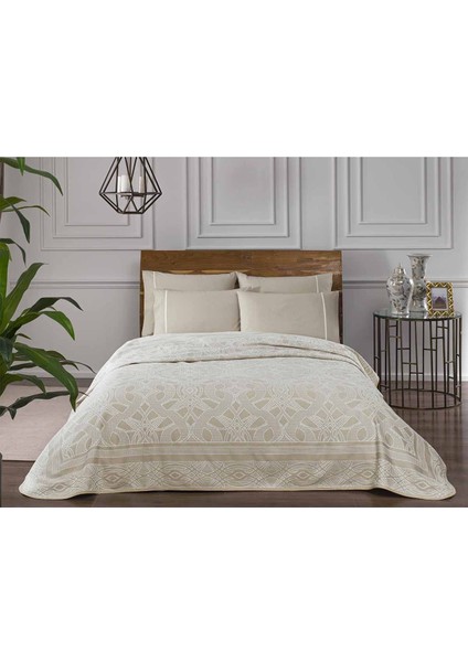 Salice Bej Çift Kişilik Jakar Pike Takımı