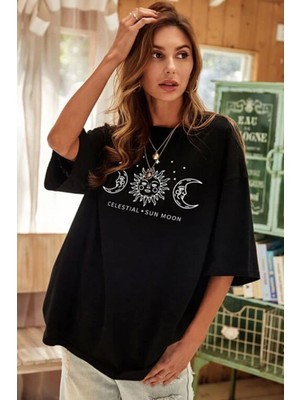 Trendypassion Sun Moon Evren Temalı Tasarım Tshirt