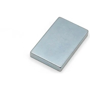 Mıknatıs Avm 40X25X5 mm Neodyum Mıknatıs - Dikdörtgen