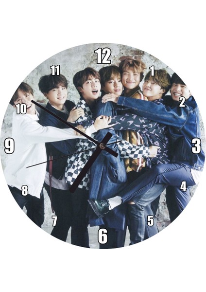 Cakatablo Bts Koreli Gençler Sarmaş Dolaş Duvar Saati (Çap 30X30 Cm)