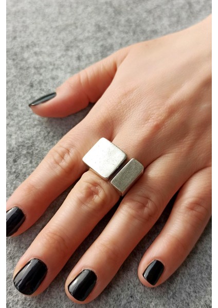 Antik Gümüş Kaplama Geometrik Şekilli El Yapımı Ayarlanabilir Kadın Yüzük modelleri