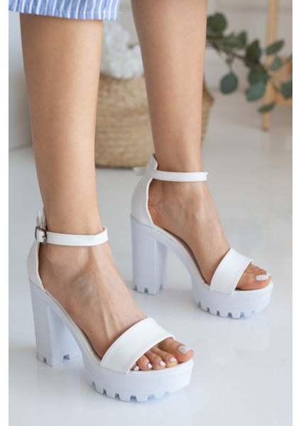Allyup Kadın Platform Arka Lastikli Tokalı Günlük Kaymaz Taban Küt Burun Topuklu Abiye Ayakkabı 255