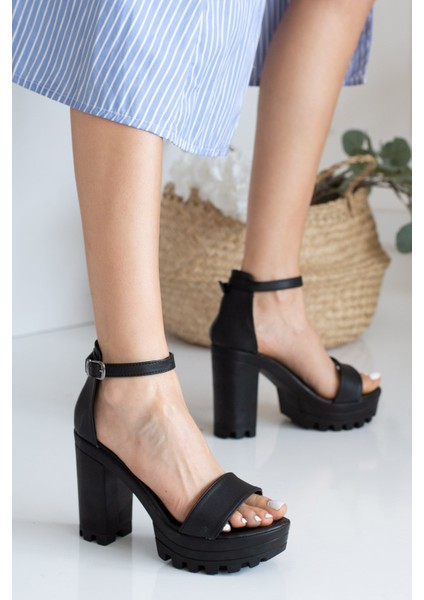 Allyup Kadın Platform Arka Lastikli Tokalı Günlük Kaymaz Taban Küt Burun Topuklu Abiye Ayakkabı 255 fiyatları