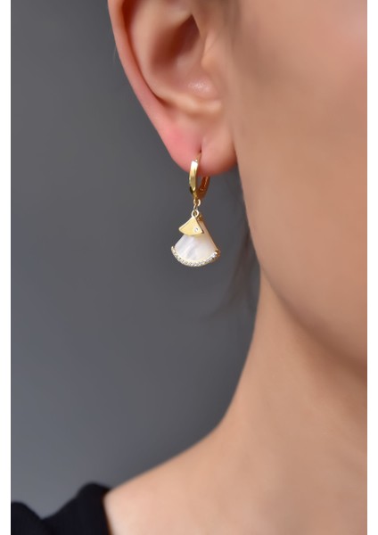 925 Ayar Gümüş Gold Kaplama Sedef Üçgen Halka Küpe