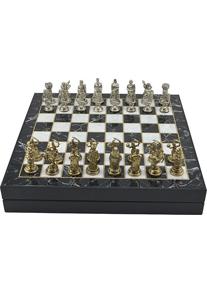 Gifthome Orta Boy Metal Osmanlı-Bizans Satranç Takımı Parlak ve Mermer Desenli Sandıklı Mdf Tahtası (36X36X6 Cm.) fırsatları