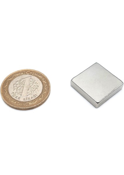Güçlü Kare Neodyum Mıknatıs 20X20X5 mm