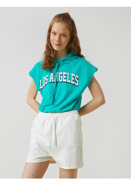 Kadın Crop Kolsuz Baskılı Kapşonlu Tişört