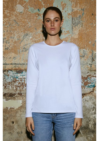 White And Simple Kadın Beyaz Uzun Kollu Bisiklet Yaka Organik Pamuk T-Shirt