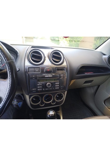 Ford Fiesta 2006-2009 Arası 12 Parça Karbon Desen Torpido Kaplama