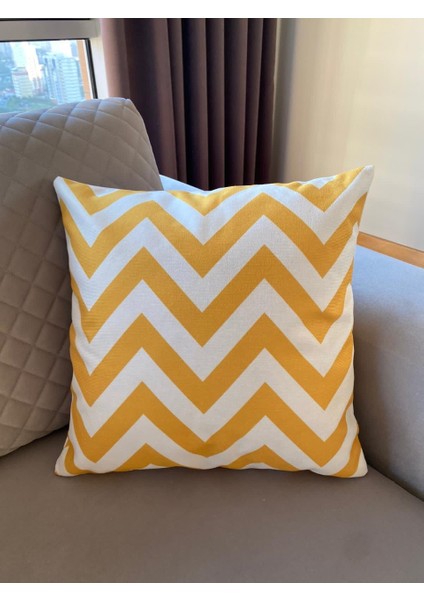 Hardal Renk Zigzag Desenli Çift Taraflı Dekoratif Kırlent Kılıfı