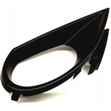 Gkl Audi Q7 Sağ Sis Far Yuvası 2010-2015 4L0807490A